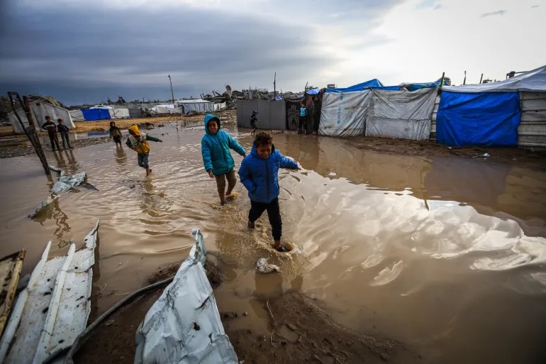 Gaza Strip is drenched in winter storm – Not a Ceasefire Day 62