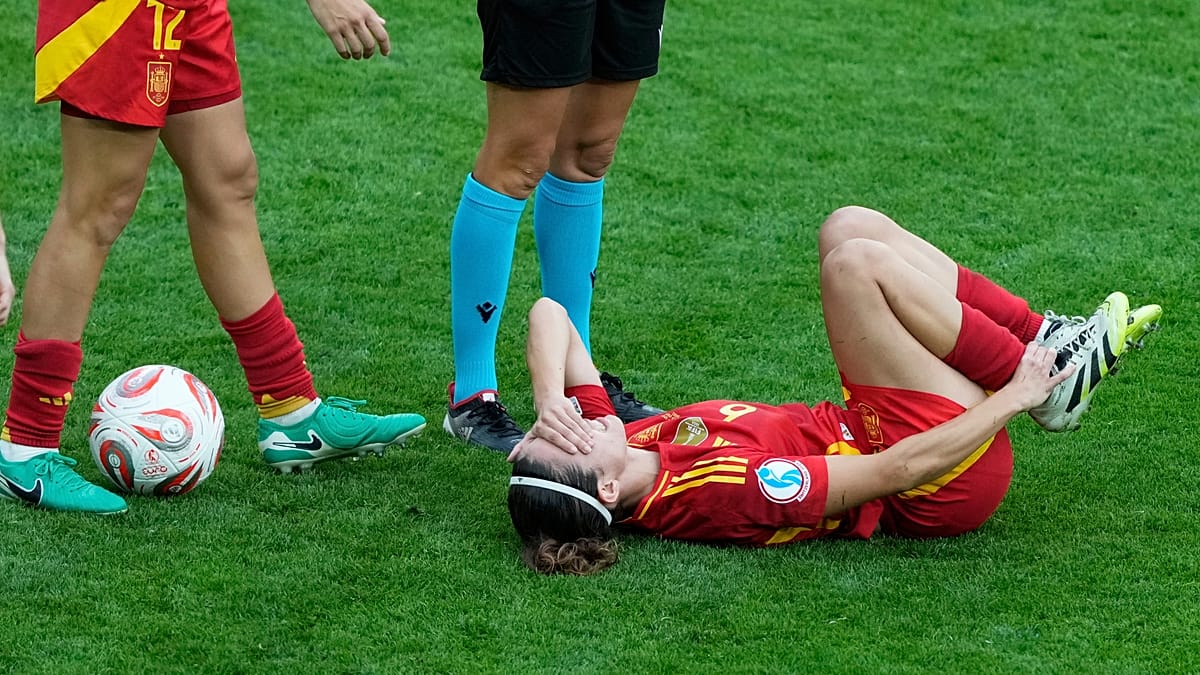 Footballers face longer recovery times if injured during their period, study finds Footballers face longer recovery times if injured during their period, study finds