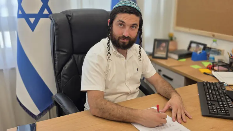 סוף ל”תעשיית התביעות”? סוכות מציע רפורמה עמוקה בזכויות היוצרים