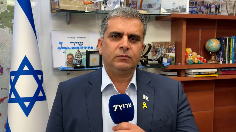 Ofir Sofer presents: How we will recruit the haredim Ofir Sofer presents: How we will recruit the haredim