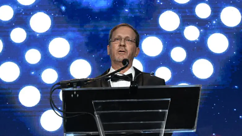 הרצוג נגד ממדאני: “התבטאויות שערורייתיות”