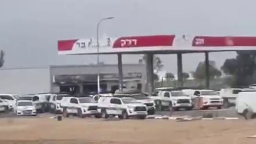 תיעוד: מאות שוטרים נערכים לפשוט על תראבין תיעוד: מאות שוטרים נערכים לפשוט על תראבין