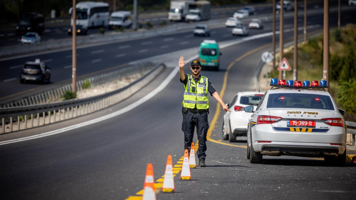 התעסקתם בטלפון בזמן נהיגה? אתם עלולים לעמוד בפני קנס עצום והחרמת הרכב