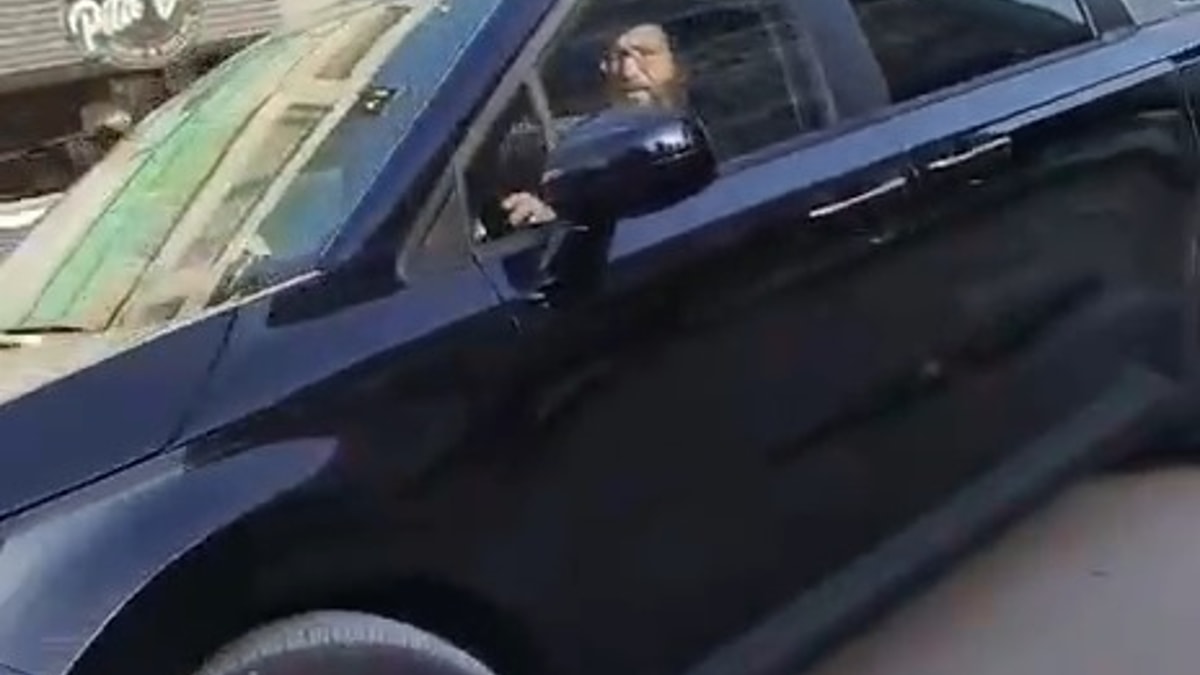 שטח A בשכם: תיירים חרדים ניצלו בנס מהתקהלות עוינת שטח A בשכם: תיירים חרדים ניצלו בנס מהתקהלות עוינת