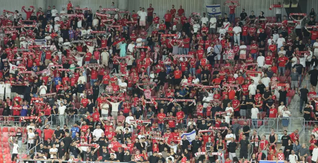 גם אוהדי הפועל ב”ש לא עודדו בדקות הפתיחה גם אוהדי הפועל ב”ש לא עודדו בדקות הפתיחה