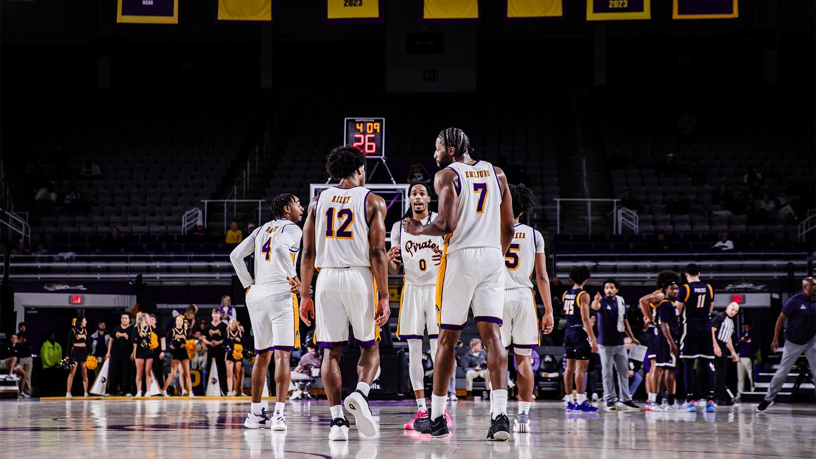 Pirates Set To Battle Buffalo On Sunday Afternoon