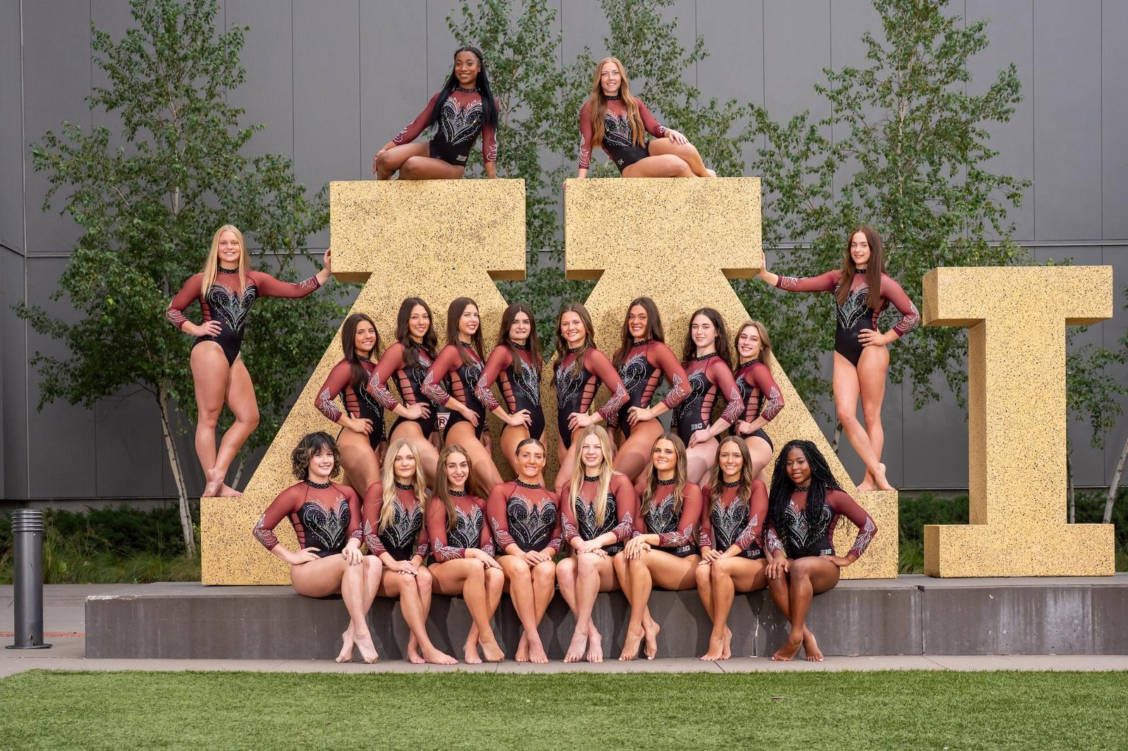 ‘U’ Opens Year 52 with Intrasquad Meet