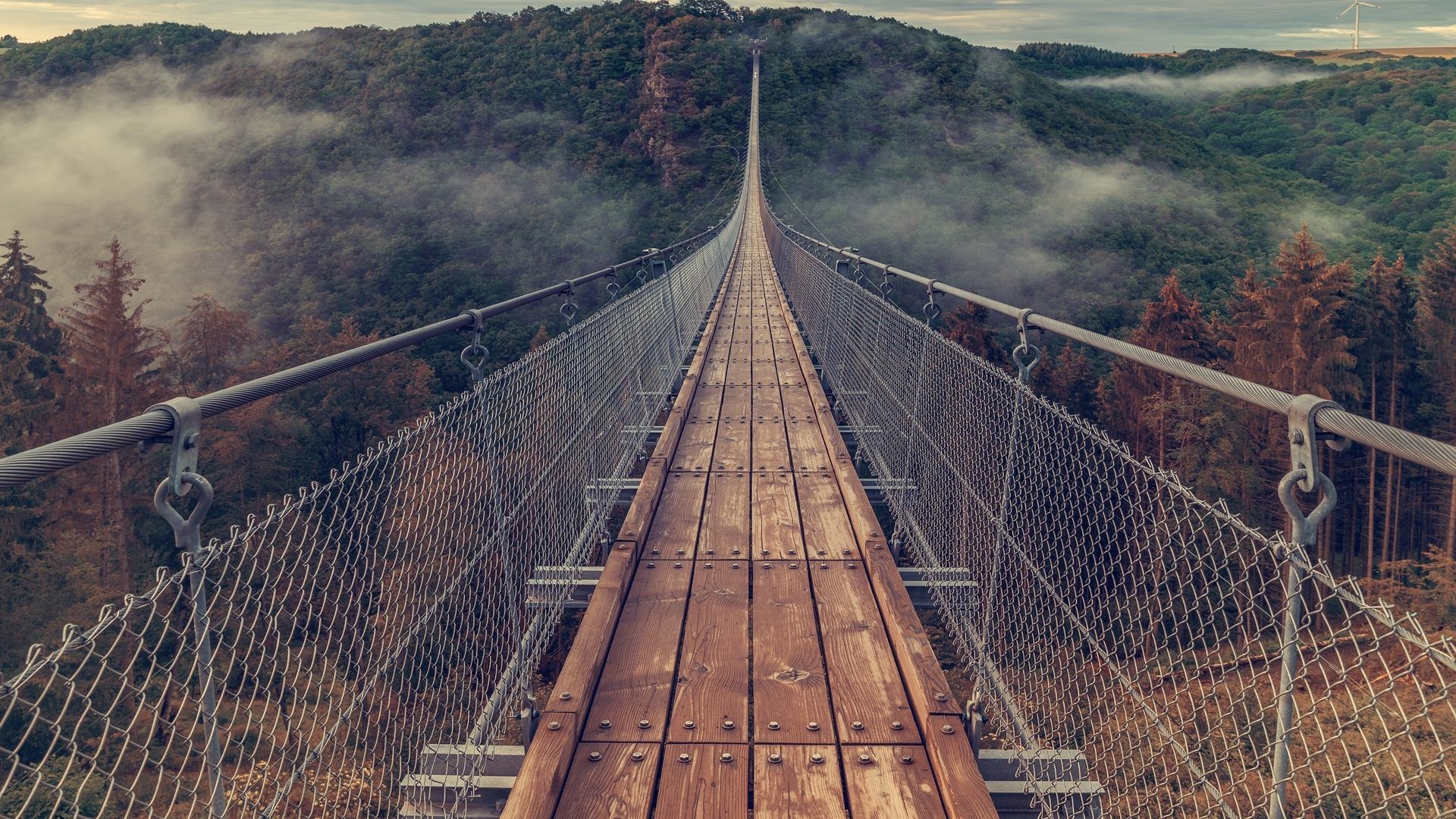 DFSA’s updated Crypto Token Framework : Clyde & Co