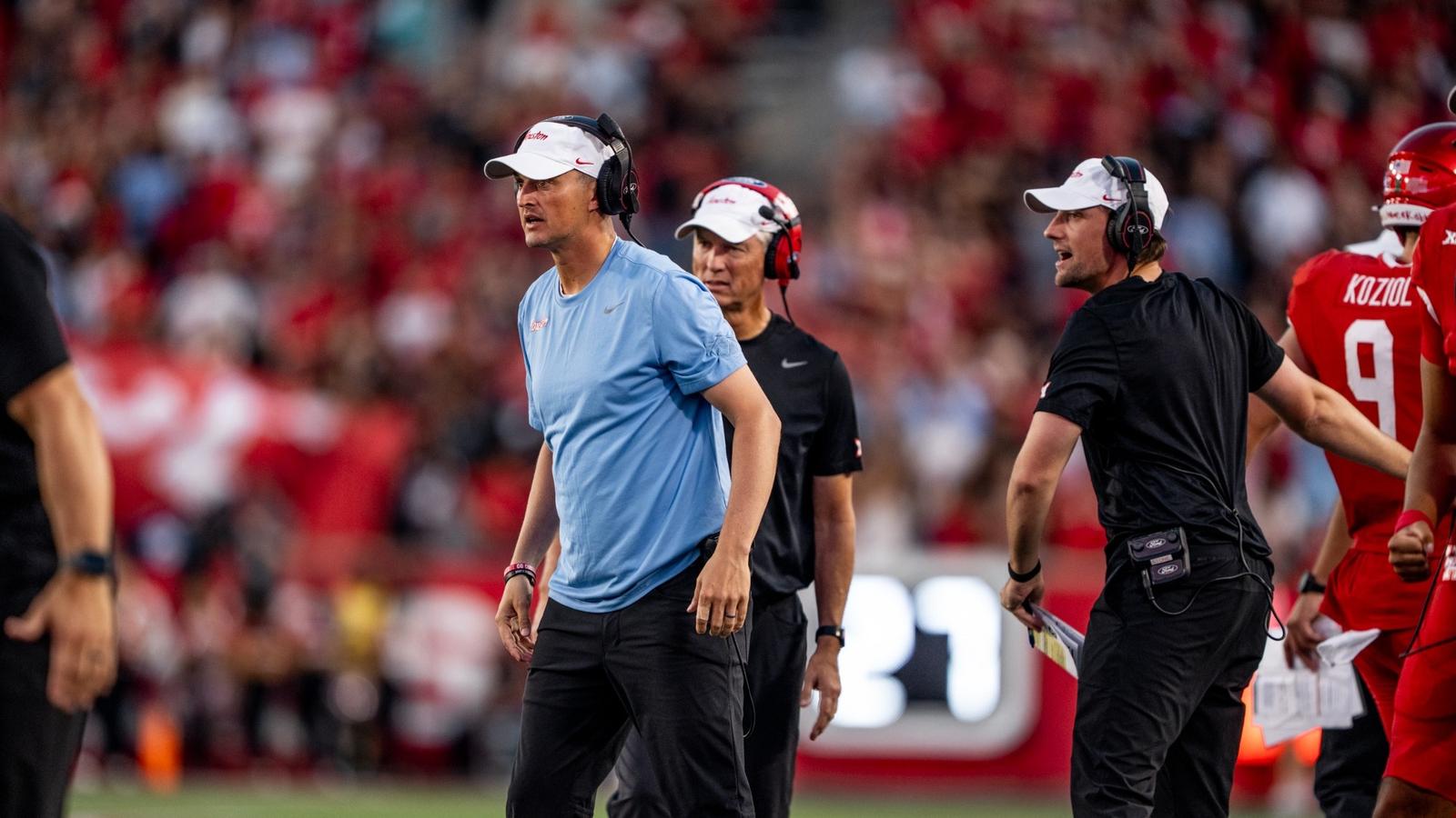 Brian Bell Bumped to Wide Receivers Coach