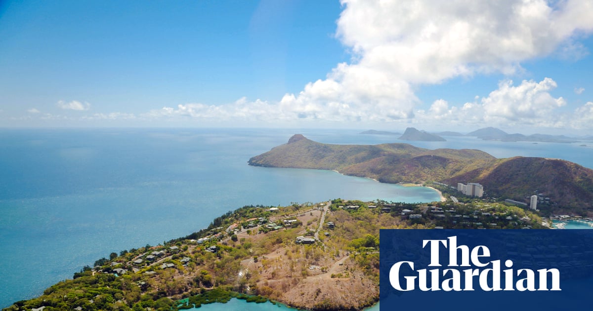 Great Barrier Reef’s Hamilton Island to be bought by US private equity firm in reported .2bn sale | Queensland