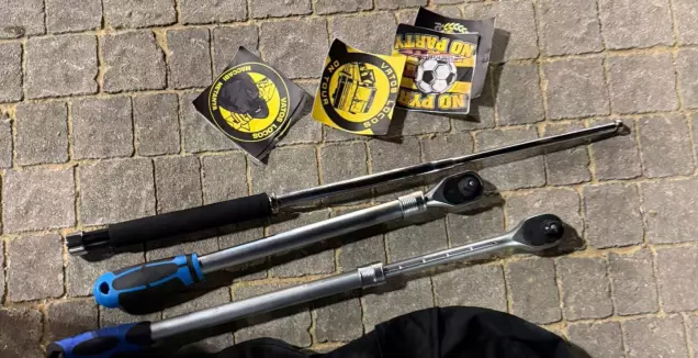 המשטרה עצרה שני אוהדי נתניה עם כלי תקיפה המשטרה עצרה שני אוהדי נתניה עם כלי תקיפה