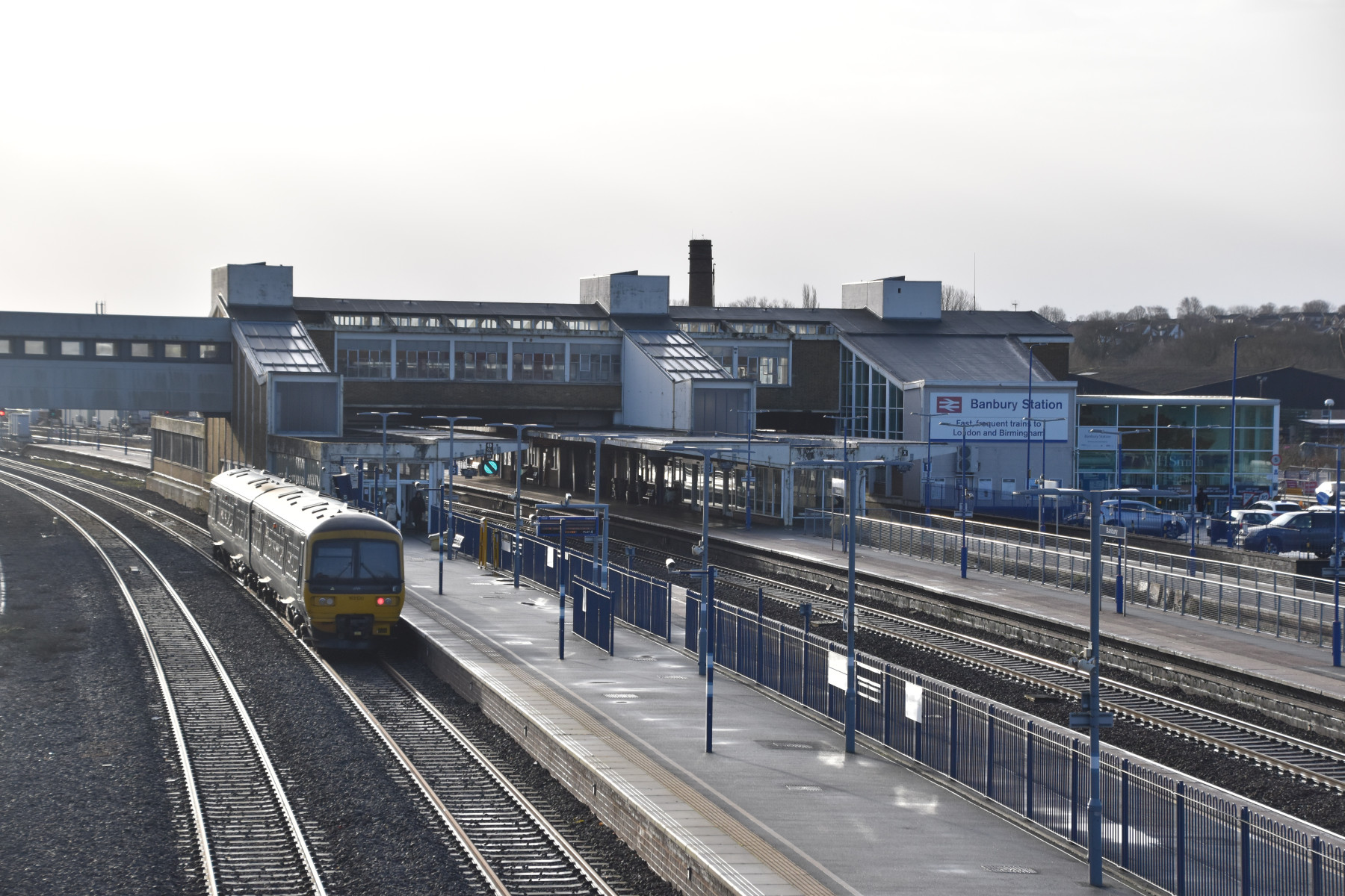 Banbury Rail Station car park reopens in time for Christmas travel Banbury Rail Station car park reopens in time for Christmas travel