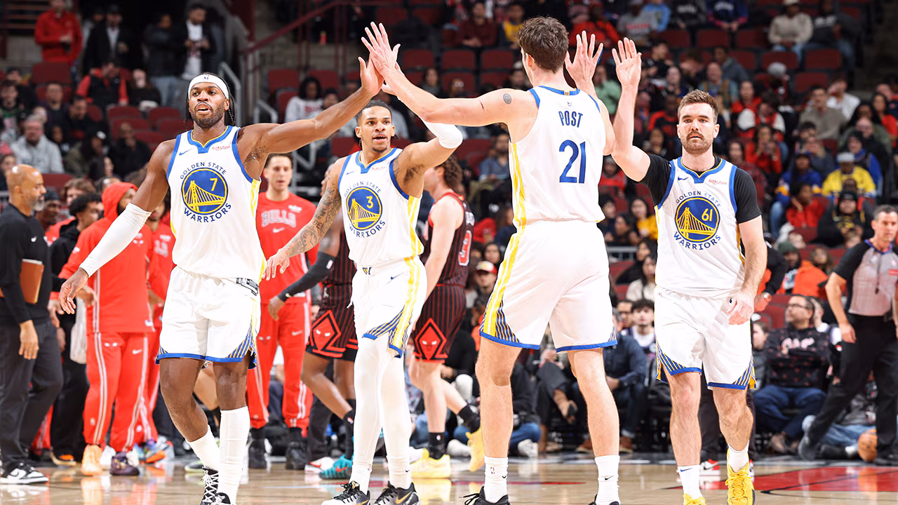 Six Warriors Score in Double Figures in 32-Point Win Over Bulls – NBA Six Warriors Score in Double Figures in 32-Point Win Over Bulls – NBA