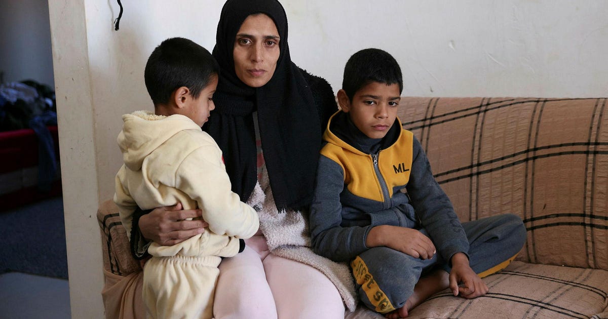 "כשמתנחלים ריססו בגז פלפל, התינוק הפסיק לנשום. פחדתי שימות לי בידיים" – הארץ