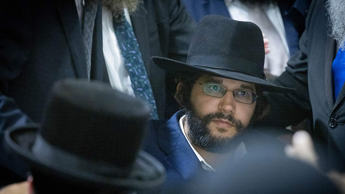 הרב הינוקא משנה כיוון לאחר חשיפת ההקלטות: עם מי נפגש?