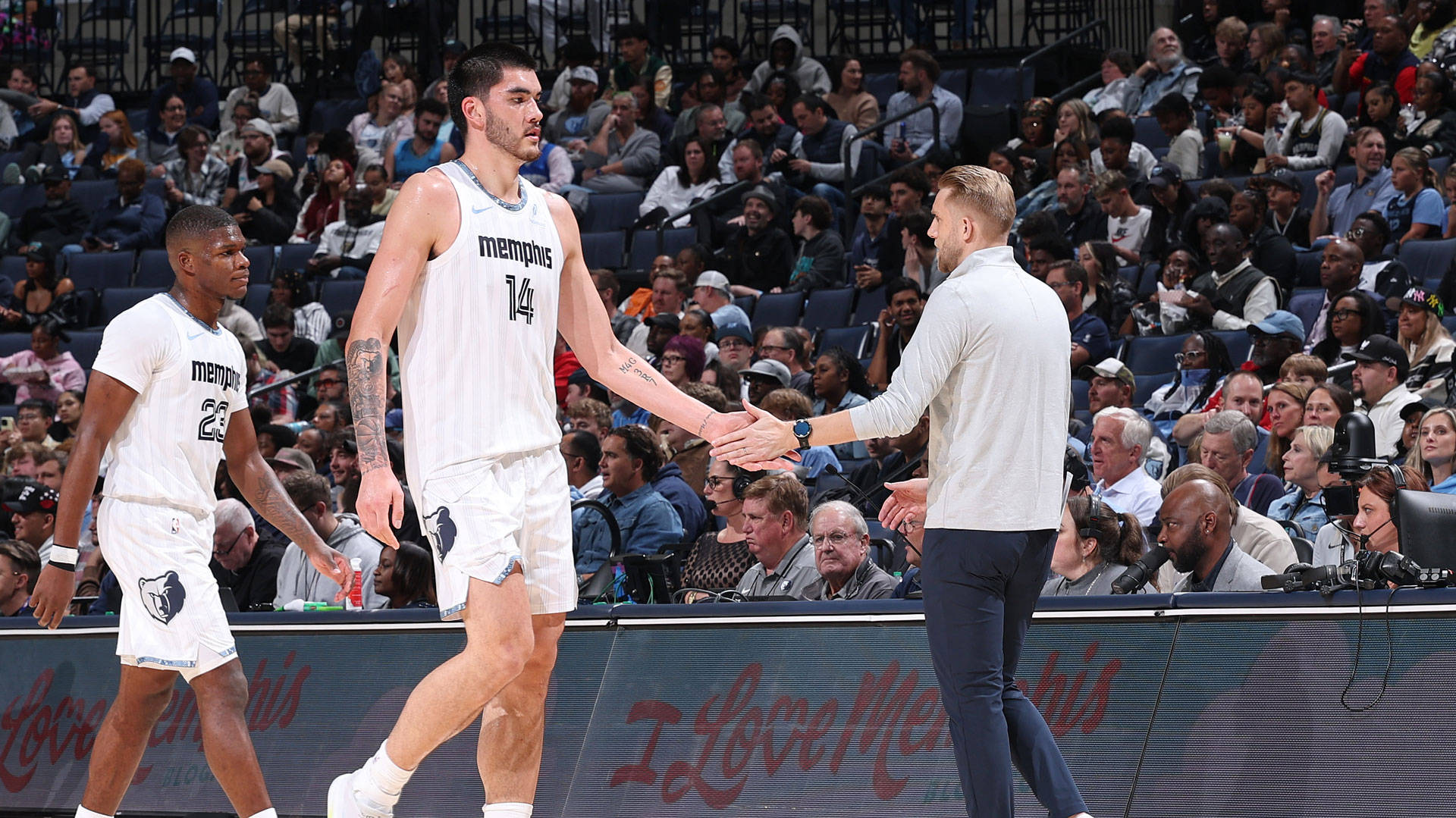 MikeCheck: Grizzlies hit season pit stop fueled by improved defense, NBA-best depth – NBA