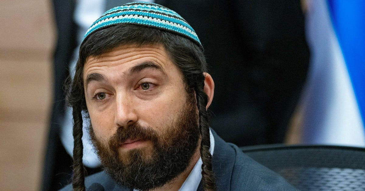 תלמידי ישראל, ברוכים הבאים לבית הספר של צבי סוכות. הנה הסילבוס השלם – דעות