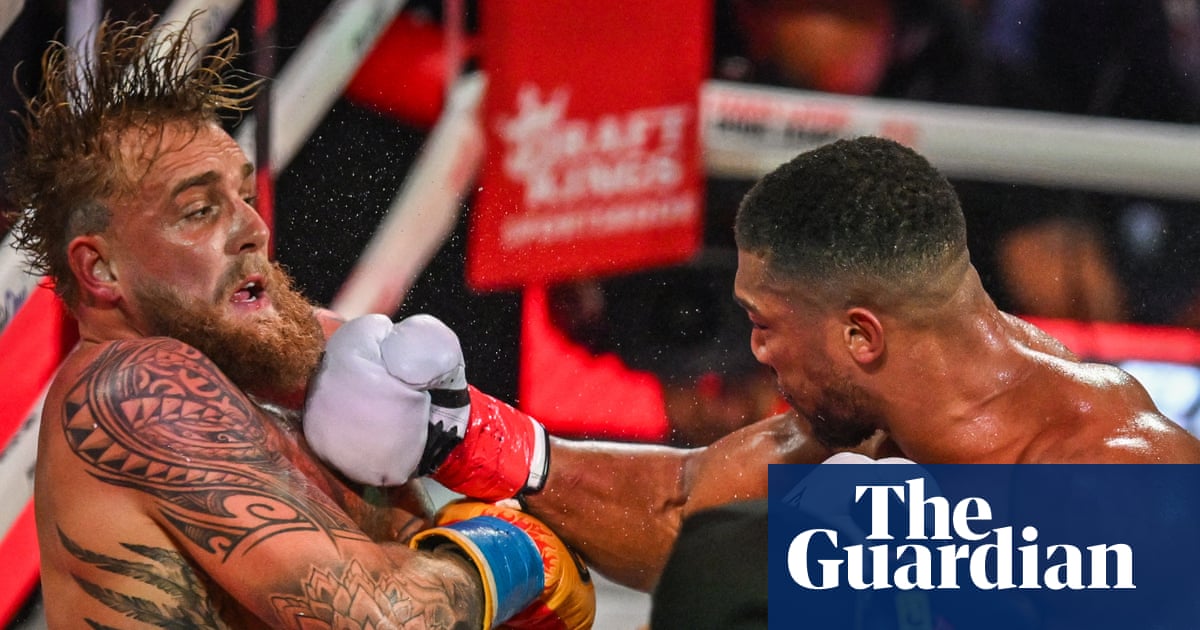Anthony Joshua calls out Tyson Fury after sending Jake Paul to hospital with broken jaw | Anthony Joshua Anthony Joshua calls out Tyson Fury after sending Jake Paul to hospital with broken jaw | Anthony Joshua