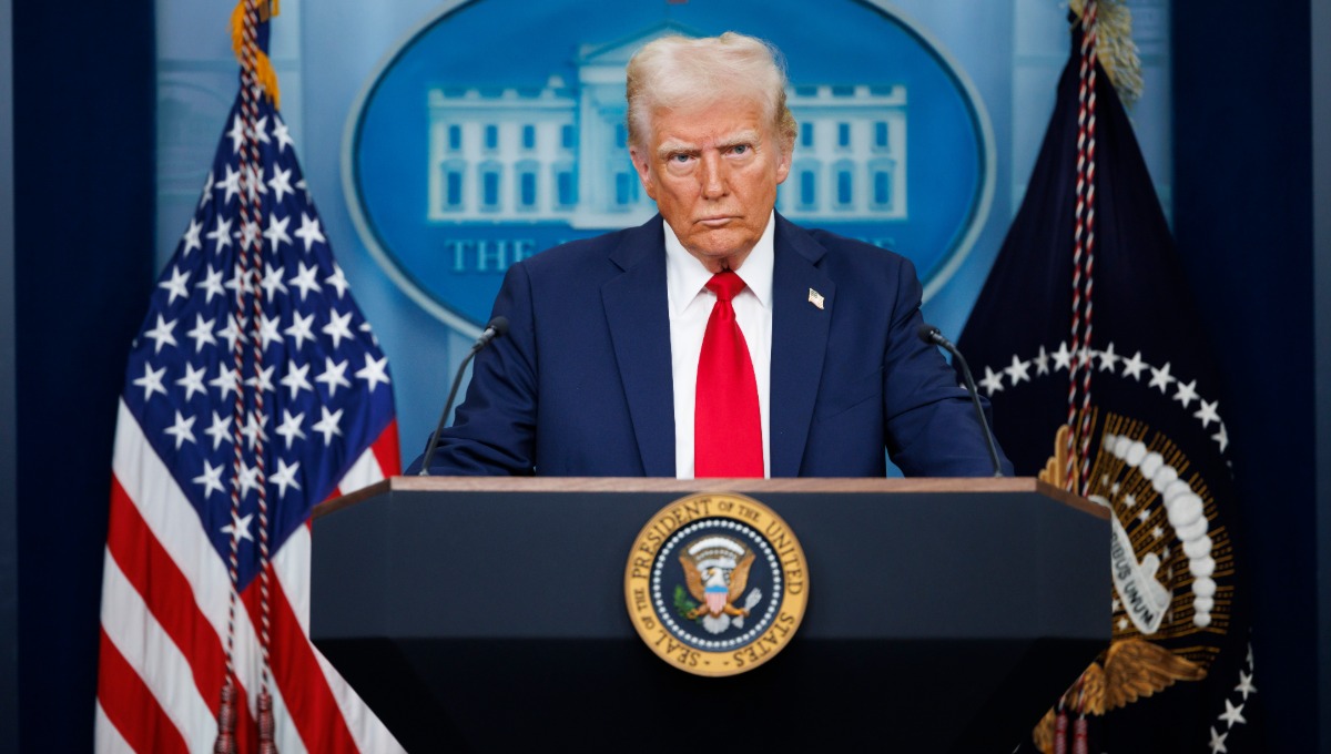 אולטימטום דרמטי: טראמפ הציב לבית הדין הבינלאומי 3 דרישות חסרות תקדים