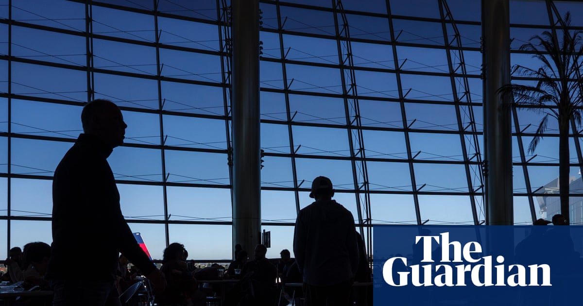 Trump signs order to further restrict entry of foreign nationals to US | Trump administration Trump signs order to further restrict entry of foreign nationals to US | Trump administration