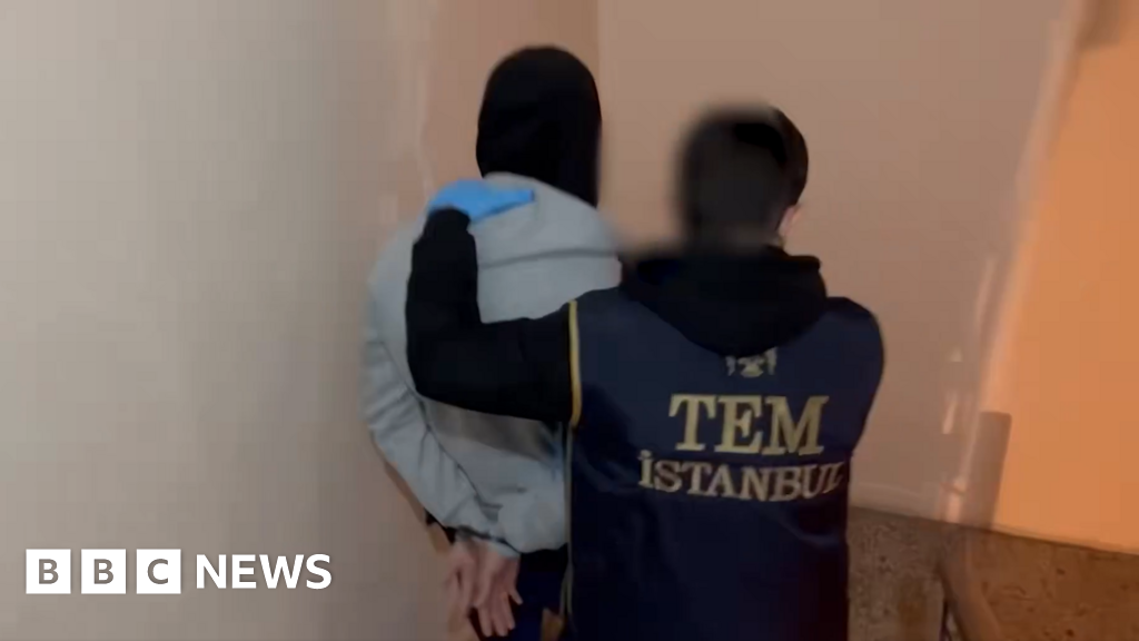 Turkey detains 357 suspected IS members in nationwide raids Turkey detains 357 suspected IS members in nationwide raids
