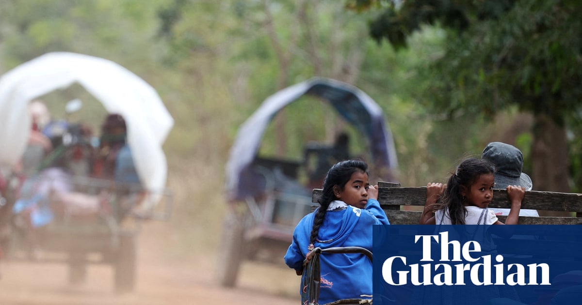 Half a million flee as deadly Cambodia-Thailand border clashes escalate | Cambodia Half a million flee as deadly Cambodia-Thailand border clashes escalate | Cambodia