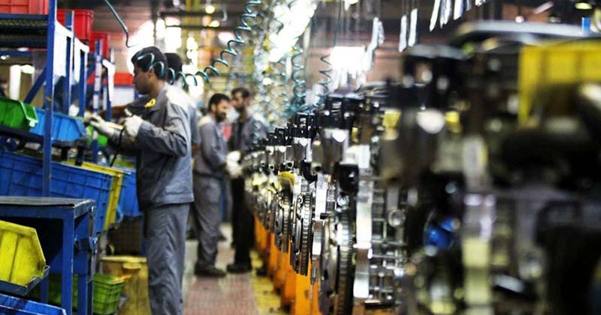 Iran economy contracts despite modest oil growth, data shows