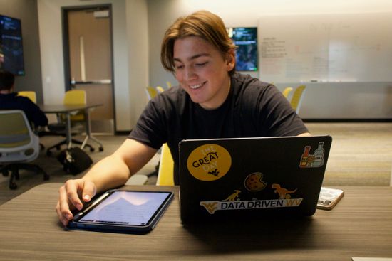 WVU Chambers College graduate built skills, confidence and his future through hands-on experience and mentorship | WVU Today WVU Chambers College graduate built skills, confidence and his future through hands-on experience and mentorship | WVU Today