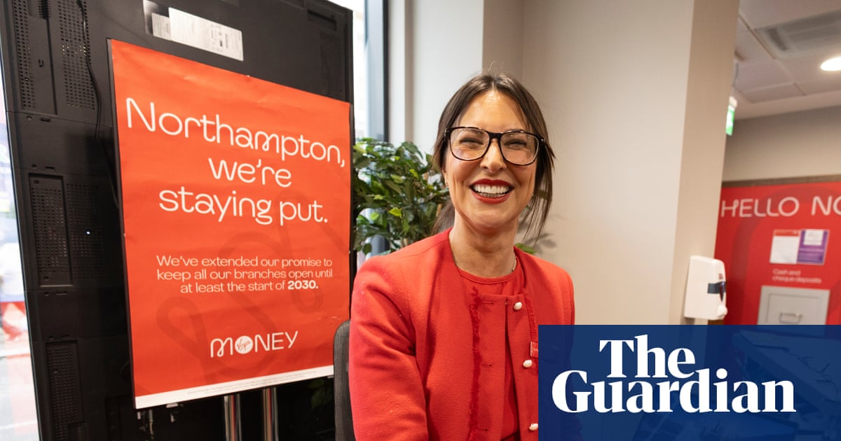 Branching out: why banks are back on the British high street | Banks and building societies Branching out: why banks are back on the British high street | Banks and building societies