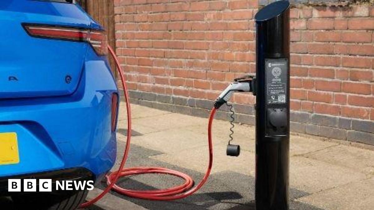 West Berkshire Council announces more than 600 EV charge points