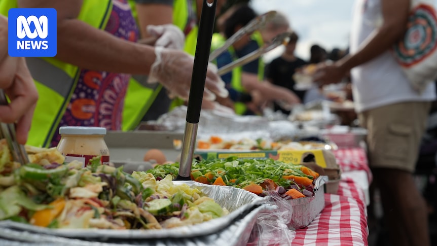 Aunty’s Free Feeds volunteers serving free meals from Palmerston car park