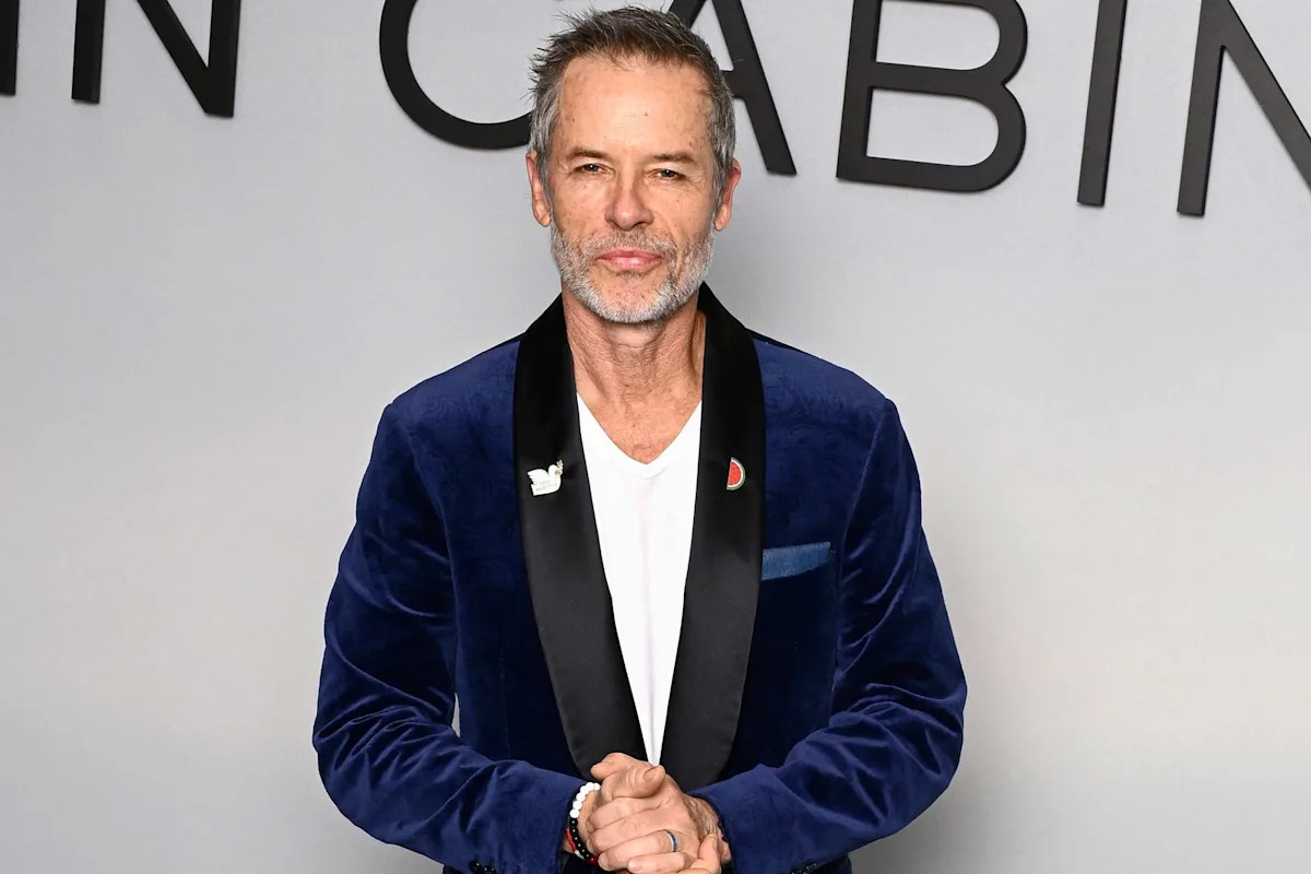 Guy Pearce’s Apology for Antisemitic Posts Resurfaces 2 Weeks Later After Deadly Shooting Targets Jewish Community in Australia