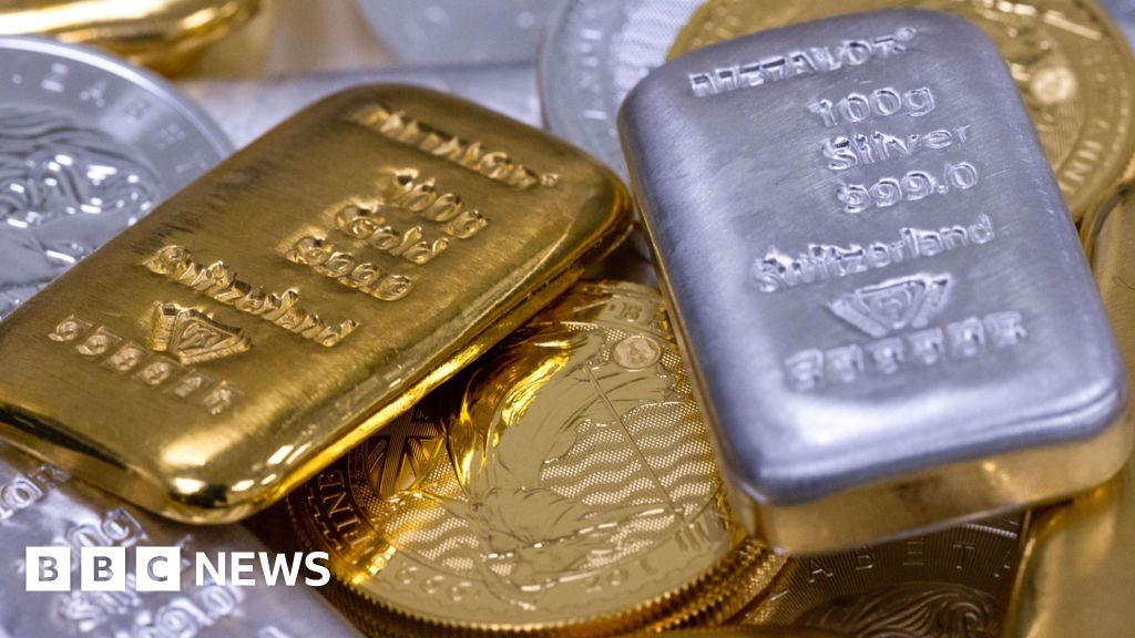 Gold and silver see rollercoaster end to blockbuster year