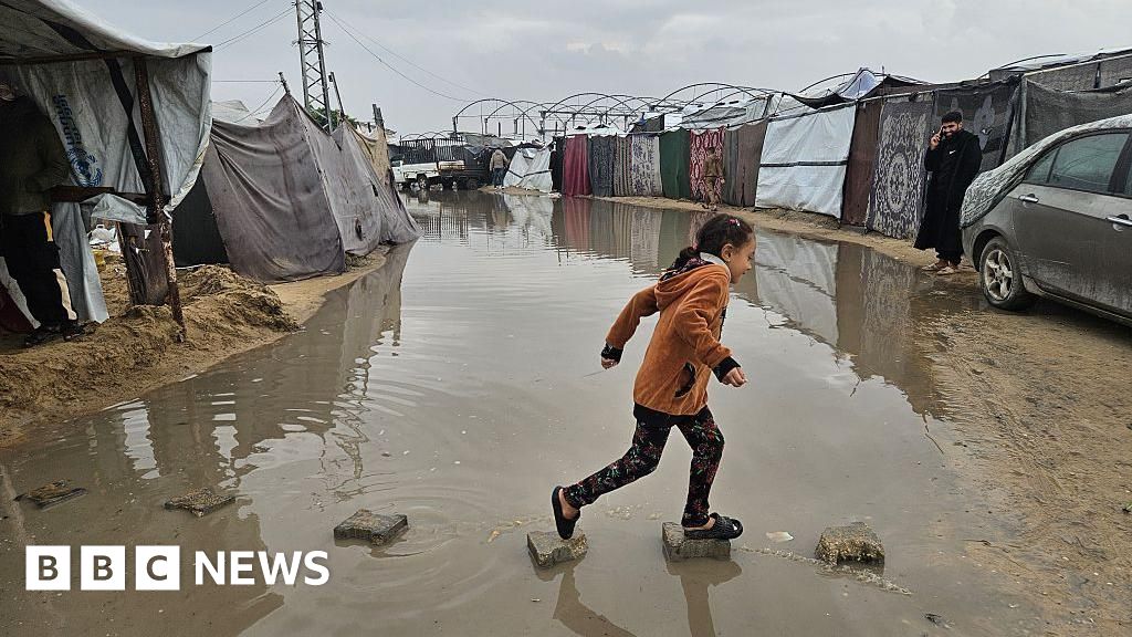 Flood misery for Gazans awaiting next stage of peace plan Flood misery for Gazans awaiting next stage of peace plan