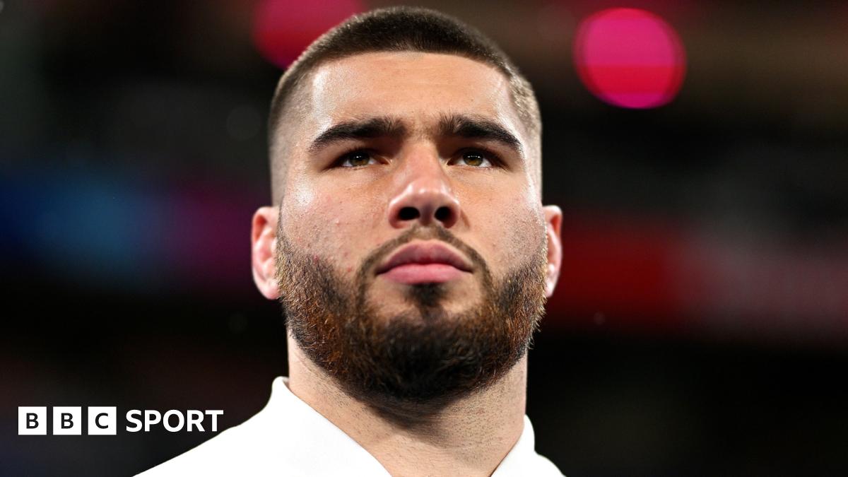 Saracens to add “one or two” more signings after securing George Martin