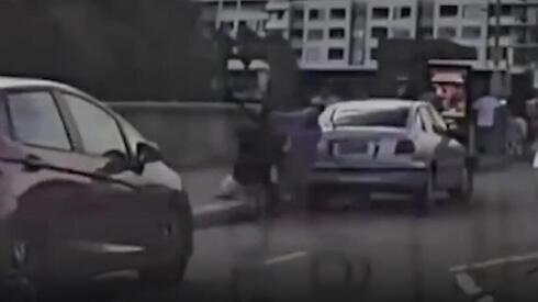 New footage shows couple tackle and briefly disarm Bondi Beach terrorist before being New footage shows couple tackle and briefly disarm Bondi Beach terrorist before being