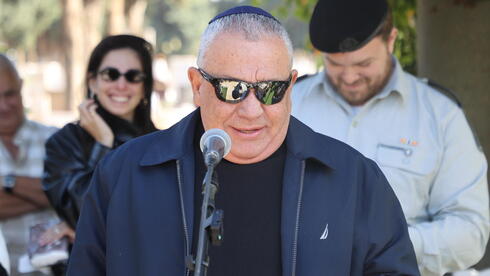 At son’s memorial, Gadi Eisenkot calls for state inquiry and condemns draft evasion l At son’s memorial, Gadi Eisenkot calls for state inquiry and condemns draft evasion l