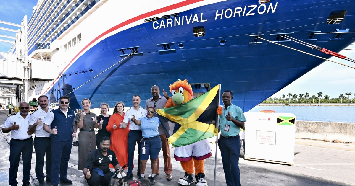 Carnival Horizon Sets Sail with Additional Hurricane Relief Supplies for Jamaica