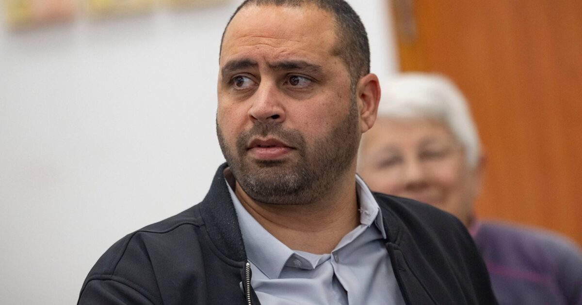 עדות חריגה ממעון ראש הממשלה: “פיטרו אותי בגלל זה” – ערוץ 14