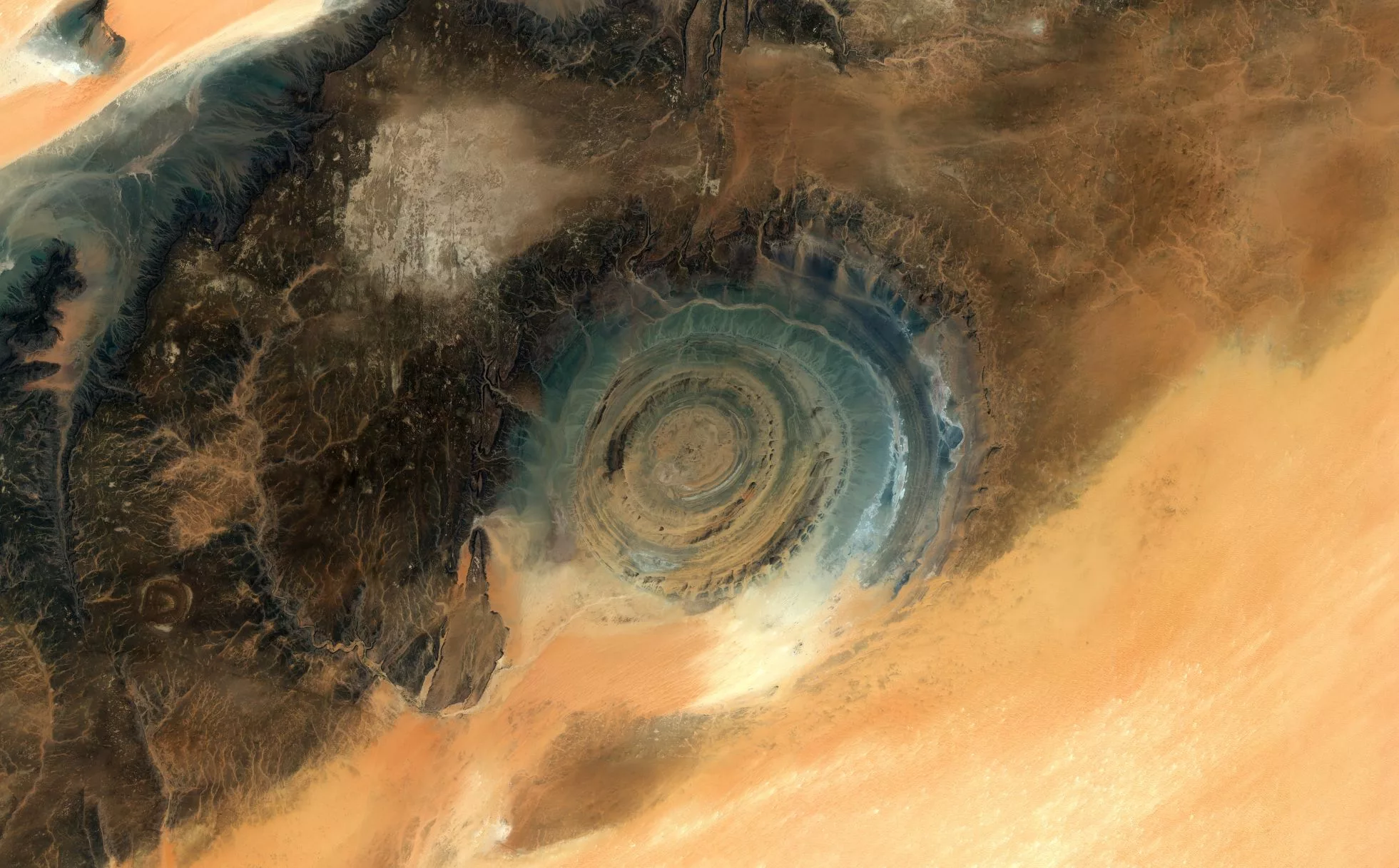 Astronauts capture images of ringed rock formations in the Sahara