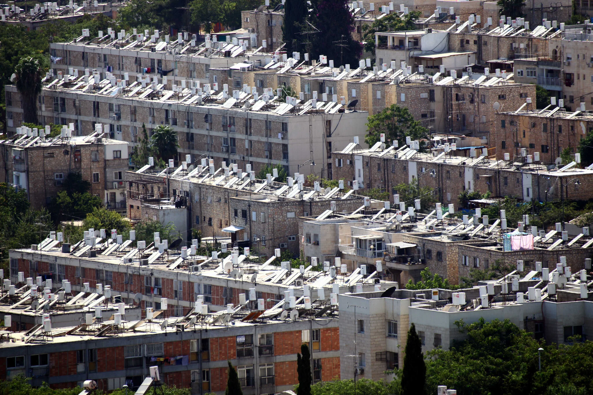New plan looks to replace Israel’s solar water heaters with PV cells and heat pumps New plan looks to replace Israel’s solar water heaters with PV cells and heat pumps