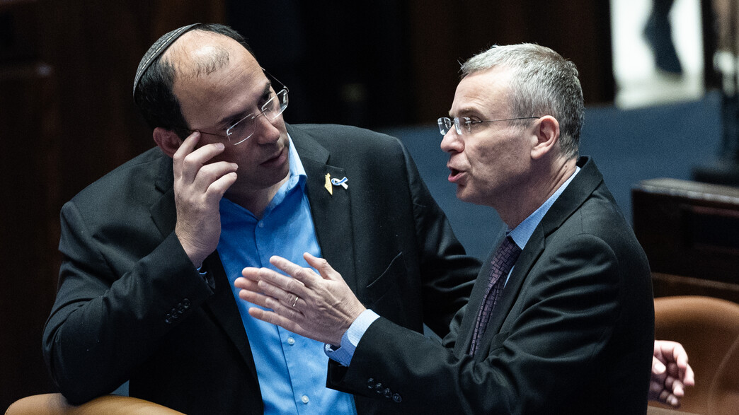 אושר בטרומית החוק שיאפשר לשר המשפטים למנות תובע מיוחד אושר בטרומית החוק שיאפשר לשר המשפטים למנות תובע מיוחד