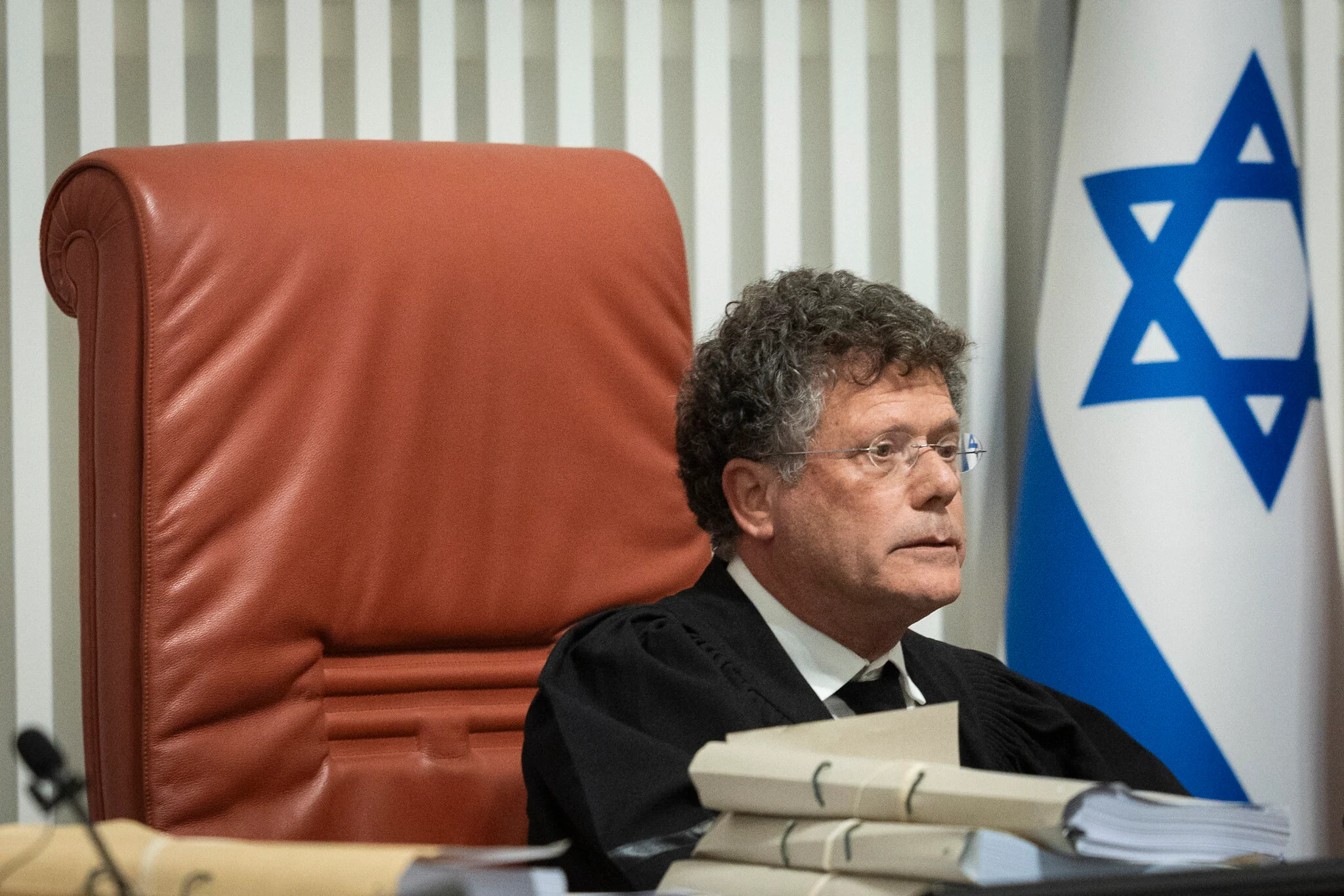 High Court to review justice minister’s power to appoint supervisor in criminal probe