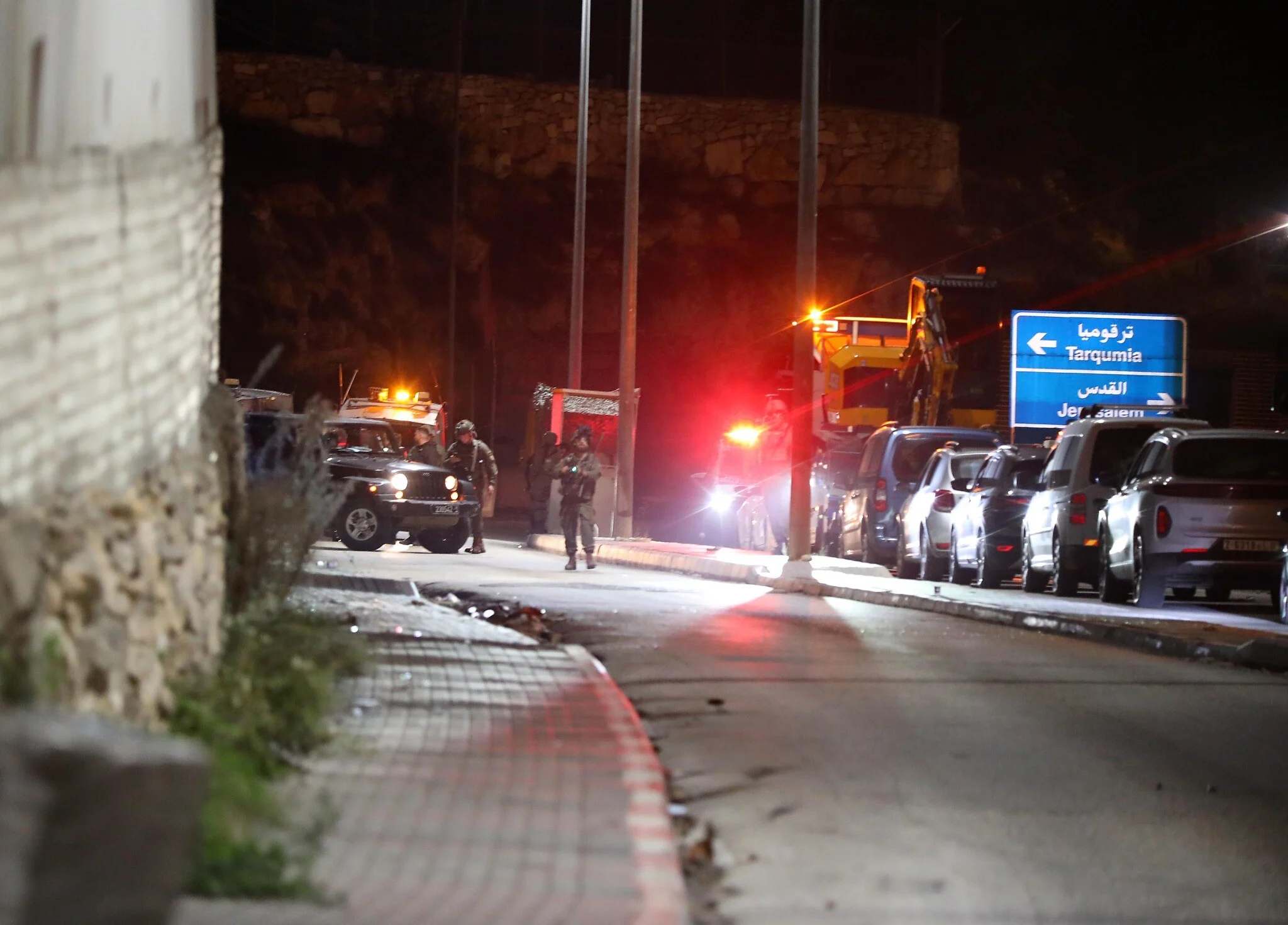 IDF: Two Palestinians killed after speeding car toward troops in Hebron; soldier lightly hurt