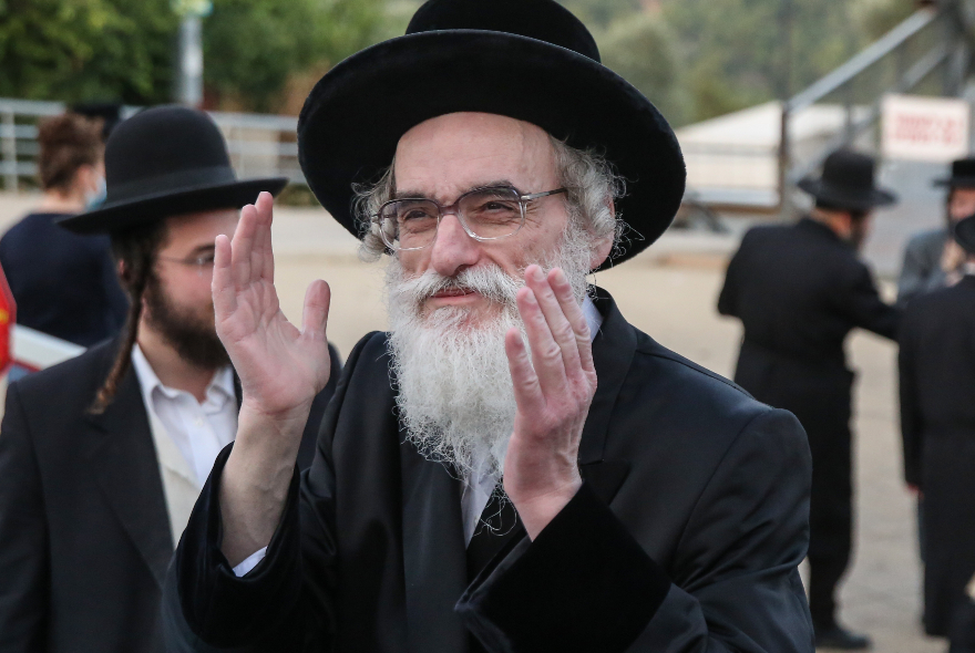 “השיטה הקדושה”: המסמכים, העדויות וההקלטות חושפים מה קורה בתוככי קהילת ויז’ניץ-מרכז