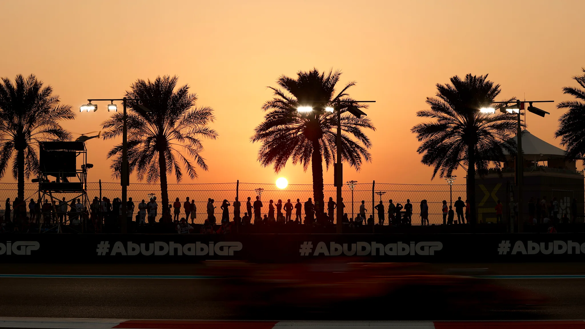 What is the weather forecast for the 2025 Abu Dhabi Grand Prix?