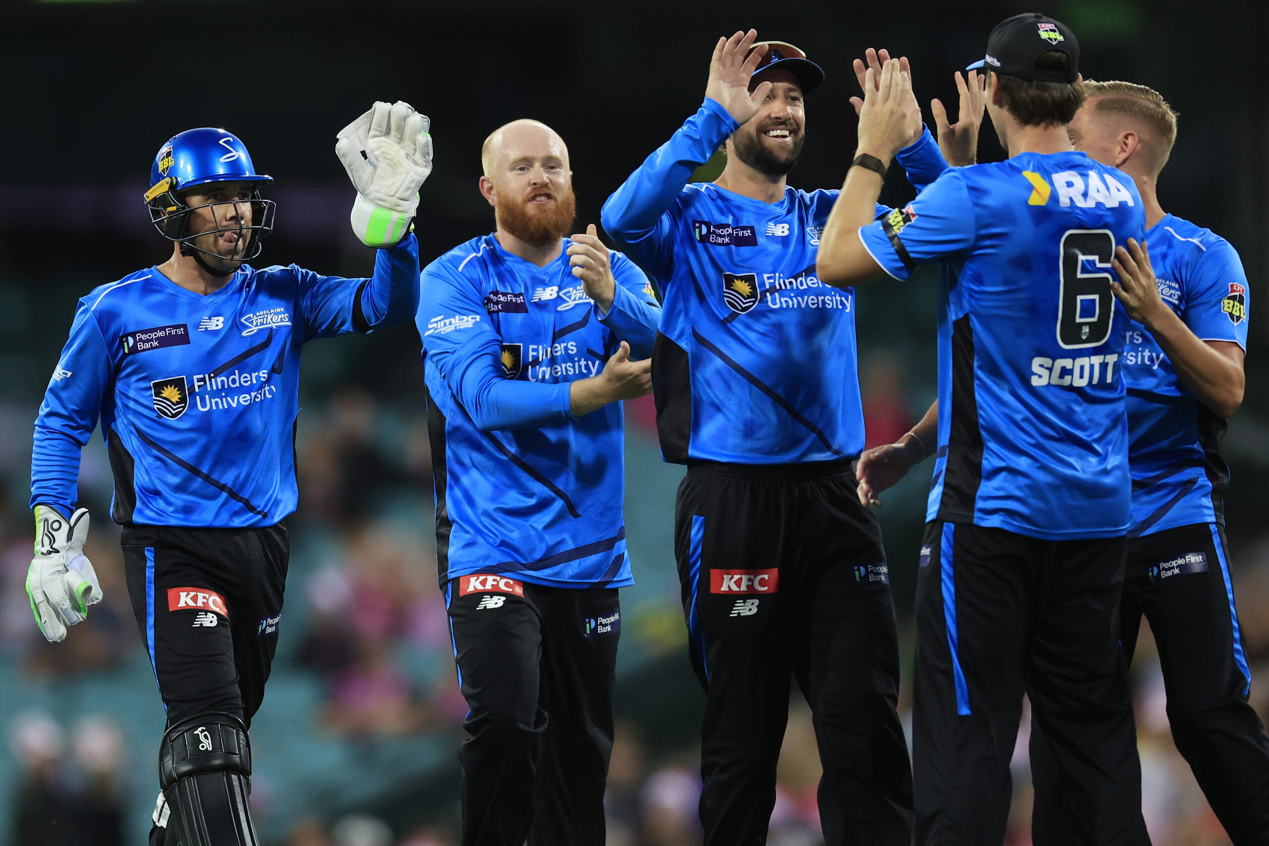 Strikers make one squad change for first home game vs Stars