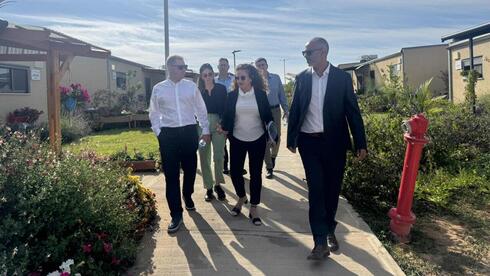 Israel, Ukraine to sign reconstruction cooperation deal during Kyiv delegation’s visi Israel, Ukraine to sign reconstruction cooperation deal during Kyiv delegation’s visi