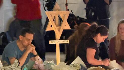 Israeli survivor hid near Bondi Beach terrorists in Sydney attack: ‘where the hell is