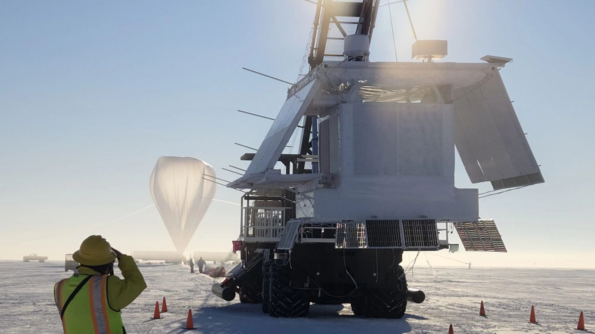 NASA launches science balloon in Antarctica photo of the day for Dec. 22, 2025 NASA launches science balloon in Antarctica photo of the day for Dec. 22, 2025